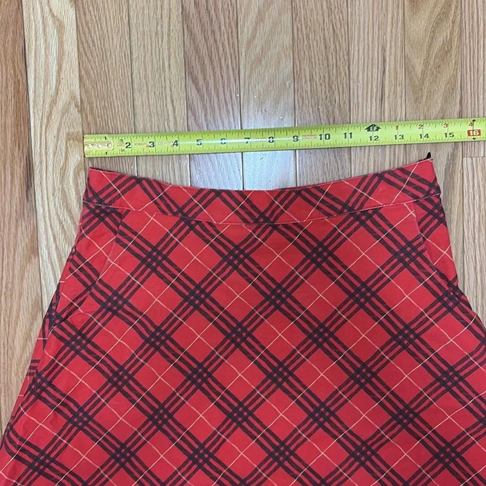 Tuesday Bassen size small